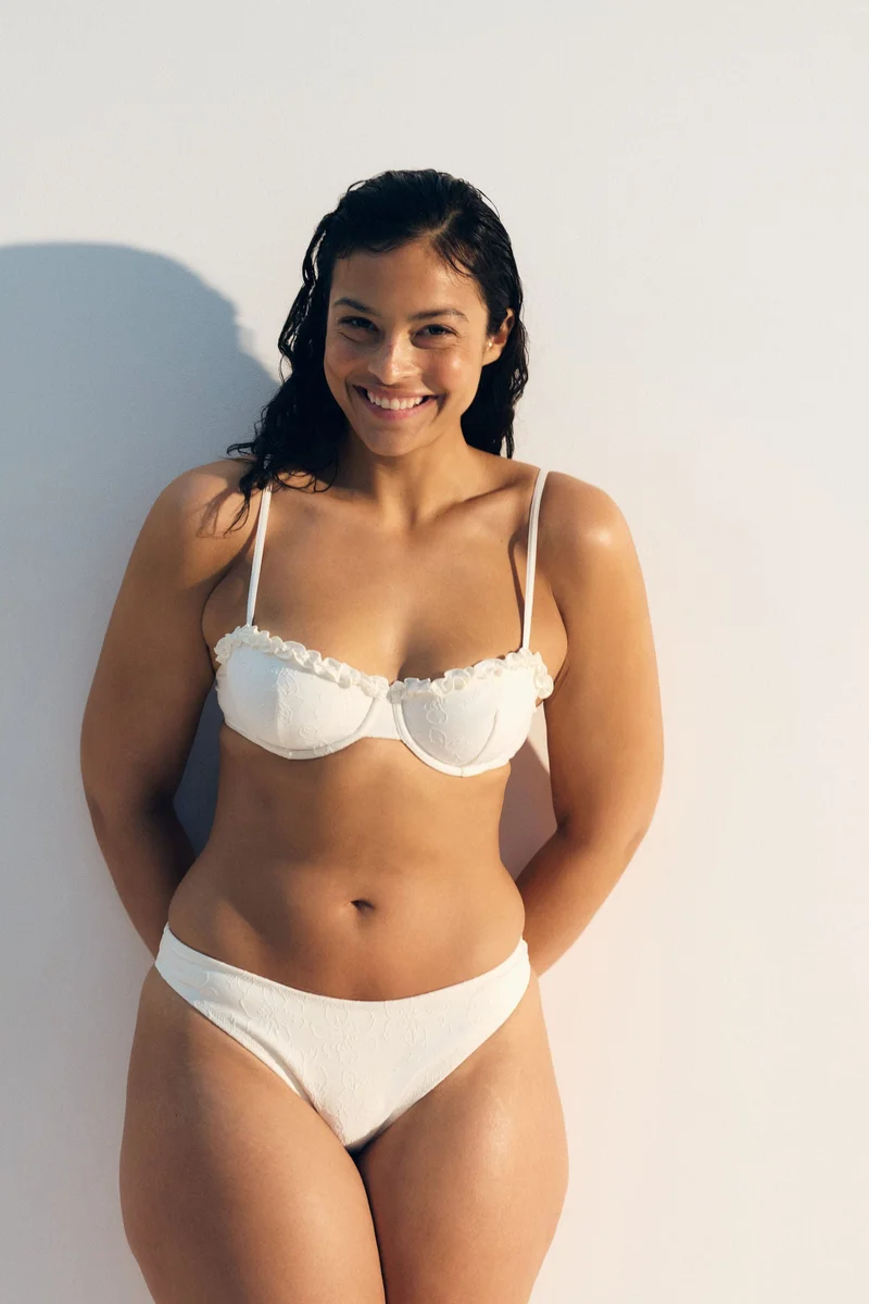 اتش اند ام سروال بيكيني بقصّة برازيلية