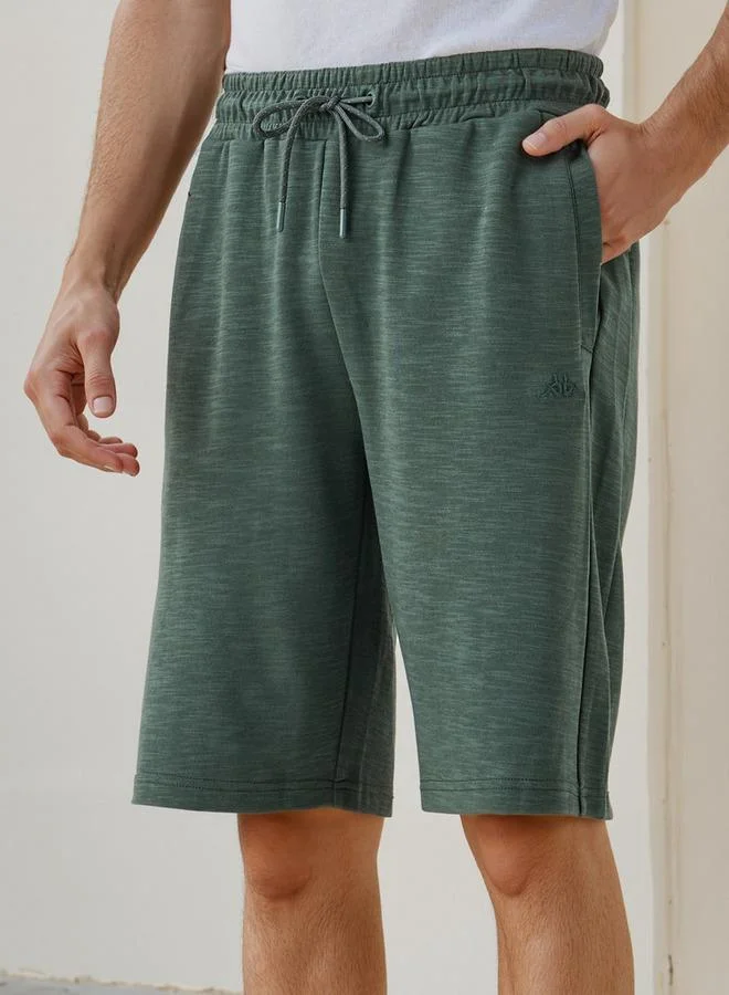 كابا شورت كابا بقصة عادية مع رباط وجيوب