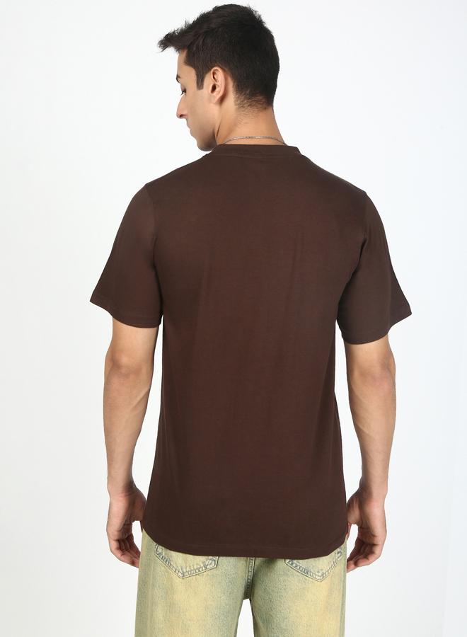 تايك تو تيشيرت رجالي بني سادة بقصة عادية من بيني كلييد - Image 5