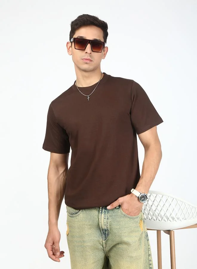 Styli Men Brown Solid Regular Fit T-Shirt By Bene Kleed