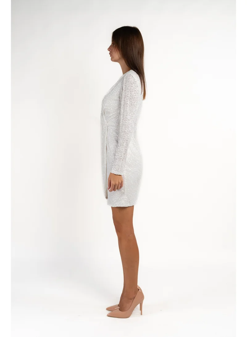 فاشونارا Sequenced Shimmery Draped Long Sleeve Dress In White