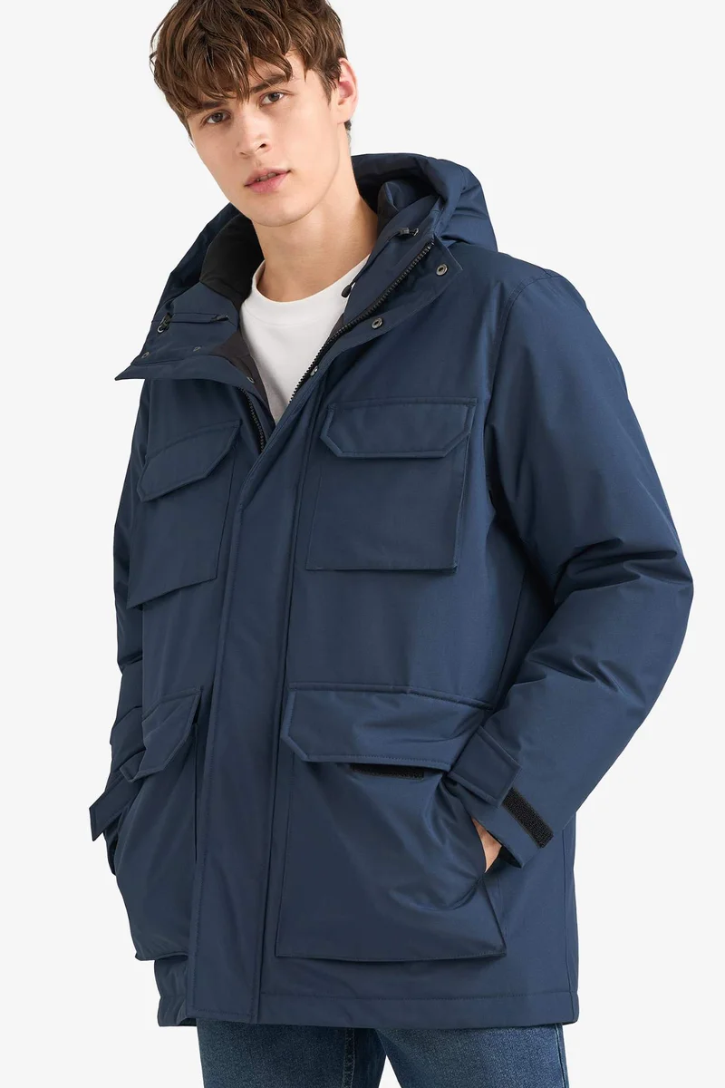 ديفاكتو Regular Fit Hooded Double Pocket Zip-Up Waterproof Puffer Jacket
