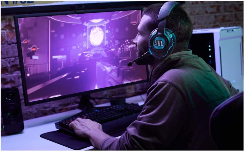 JBL JBL Quantum One  USB wired overear professional gaming headset with headtracking enhanced JBL QuantumSPHERE 360 Active noise cancelling and HiRes certified sound Black - Image 2