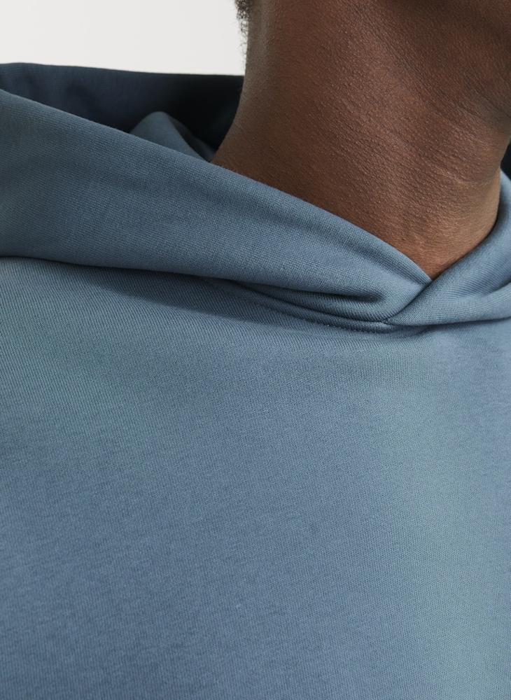 هودي رياضي بقلنسوة