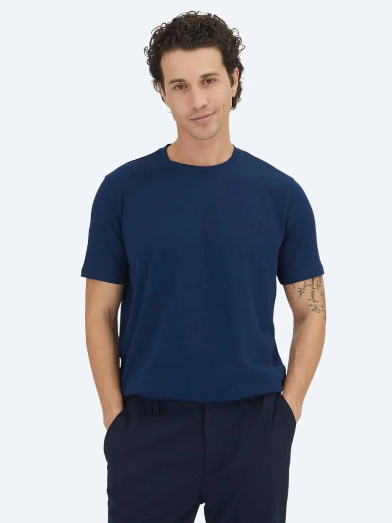 كيب تيشيرت قطني 100% بلون أزرق داكن سادة برقبة دائرية