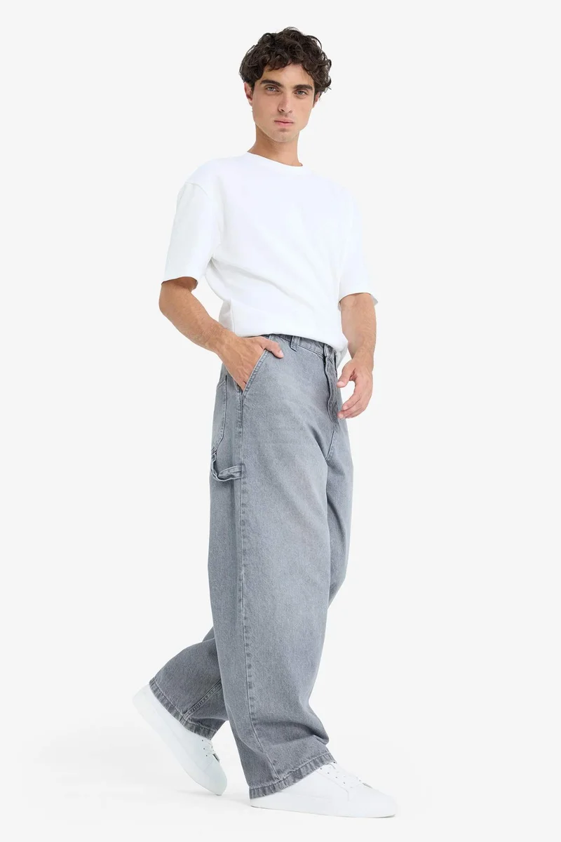 ديفاكتو Skater Fit High Waist Wide Leg Jeans