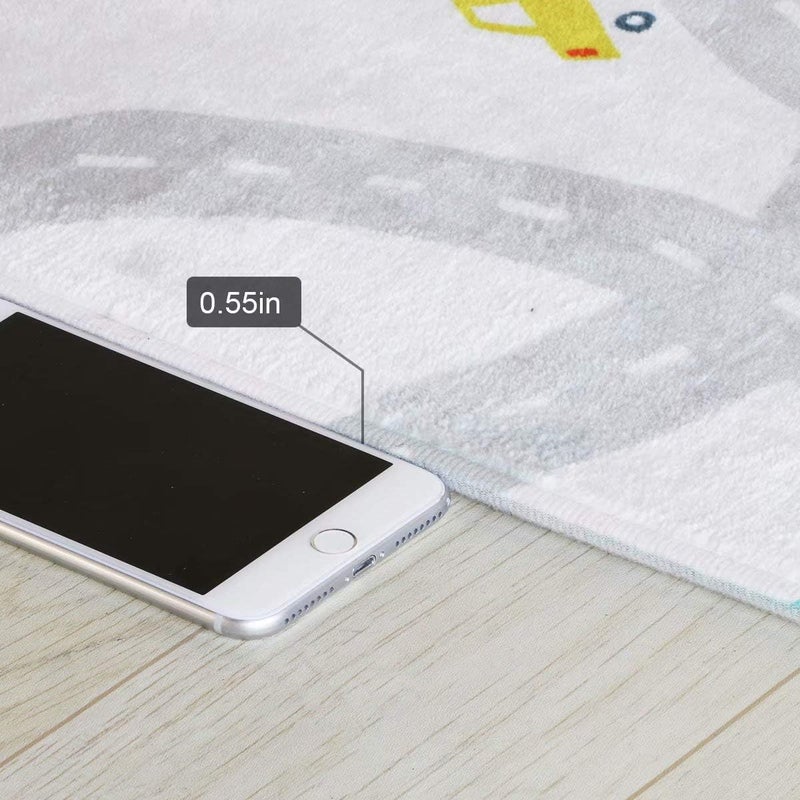 LIVEBOX سجادة أطفال بتصميم حركة المرور 4'x6' قابلة للغسل لغرفة نوم الأطفال رائعة للتعليم والمرح مع سيارات وألعاب سجادات غير قابلة للانزلاق لروضة الأطفال وغرفة المعيشة والفصول الدراسية ومدخل خيمة الأطفال - Image 3