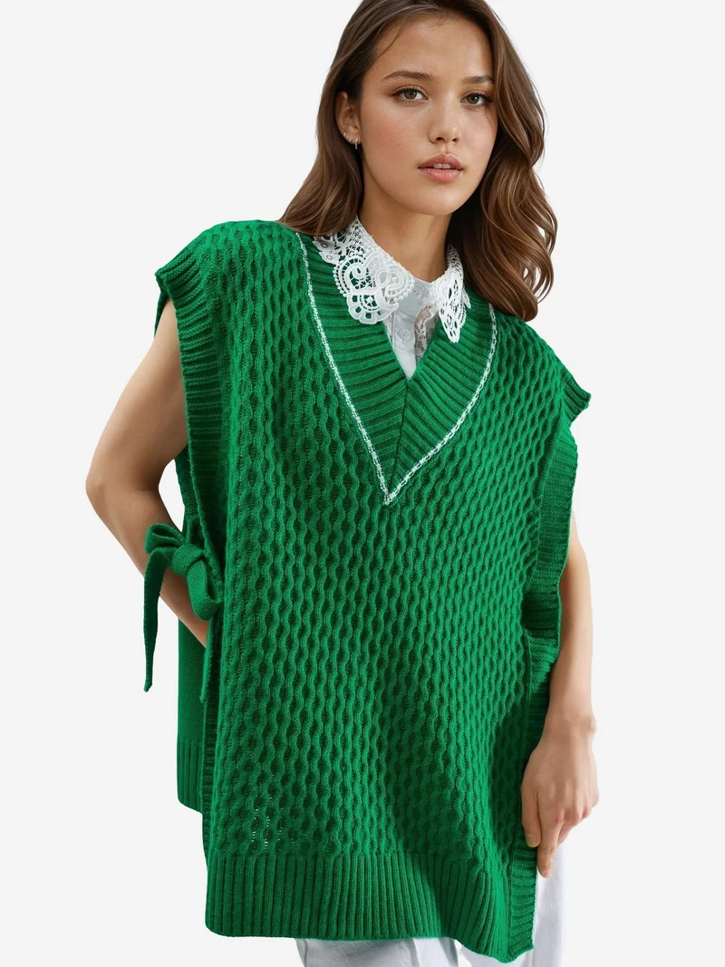 MY FASHION Patterned Sweater Vest with Tie Detail
