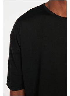 trendyol Black Basic Crew Neck Oversize/Wide Fit Short Sleeve T-Shirt TMNSS21TS0811  - Image 5