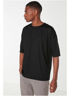 trendyol Black Basic Crew Neck Oversize/Wide Fit Short Sleeve T-Shirt TMNSS21TS0811  - Image 4