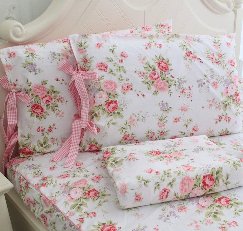 FADFAY Shabby Rose Floral Duvet Cover Pink Plaid Girls Bedding Set 100% Cotton Ultra Soft Bed Sheet Set,5Pcs (1 Duvet Cover +1 Fitted Sheet+ 1 Flat Sheet +2 Standard Pillowcases), Twin Size - Image 2
