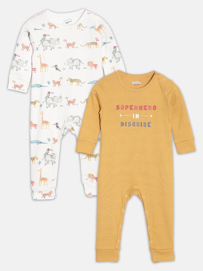 برون طقم بيجامات قطن عضوي مطبوع للأطفال الرضع من برون، لون خردلي وأوف وايت، قطعتين - Image 1