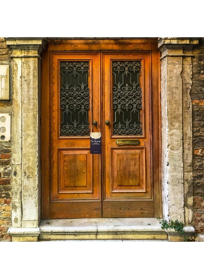 سيوسي Do Not Disturb Sign, Meeting in Progress Sign for Offices, Conference Rooms, Clinics, Hotels, Studios, Durable Acrylic Rectangle Hanging Sign with Rope, 20cm x 10cm (Black/White) - Image 4