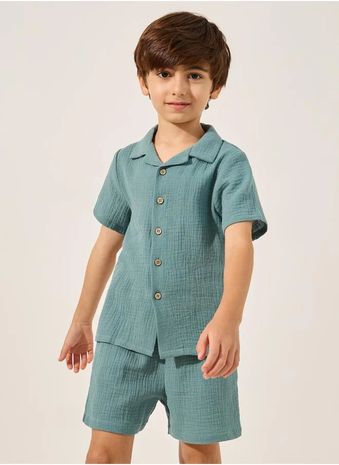 ستايلي Styli Plain Crinkled Short Sleeve Shirt and Shorts Set