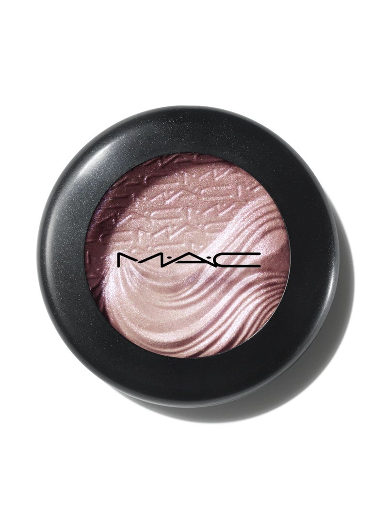 MAC Cosmetics Extra Dimension Eye Shadow - Ready to Party - Image 4