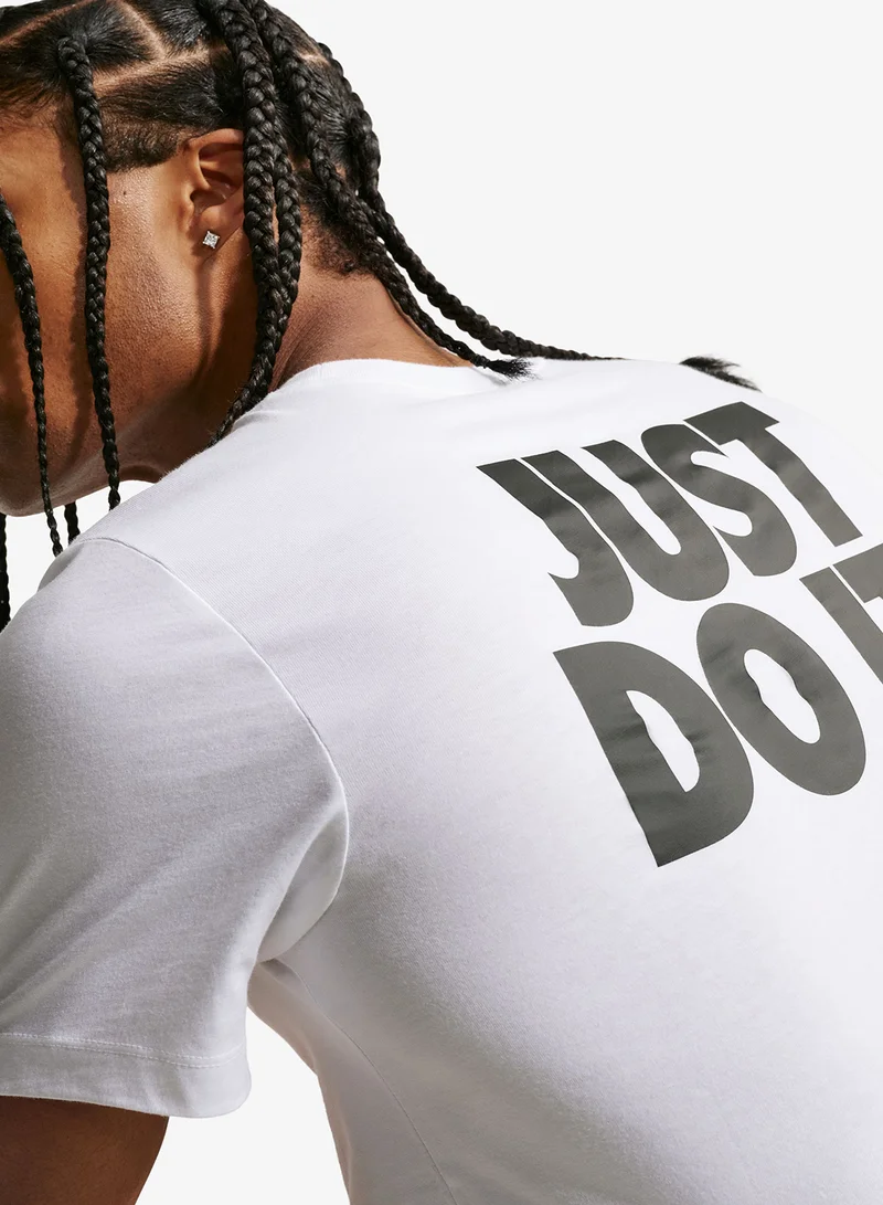 Nike WHITE Nsw Standard Fit Just Do It T-Shirt for Men | Best Price UAE