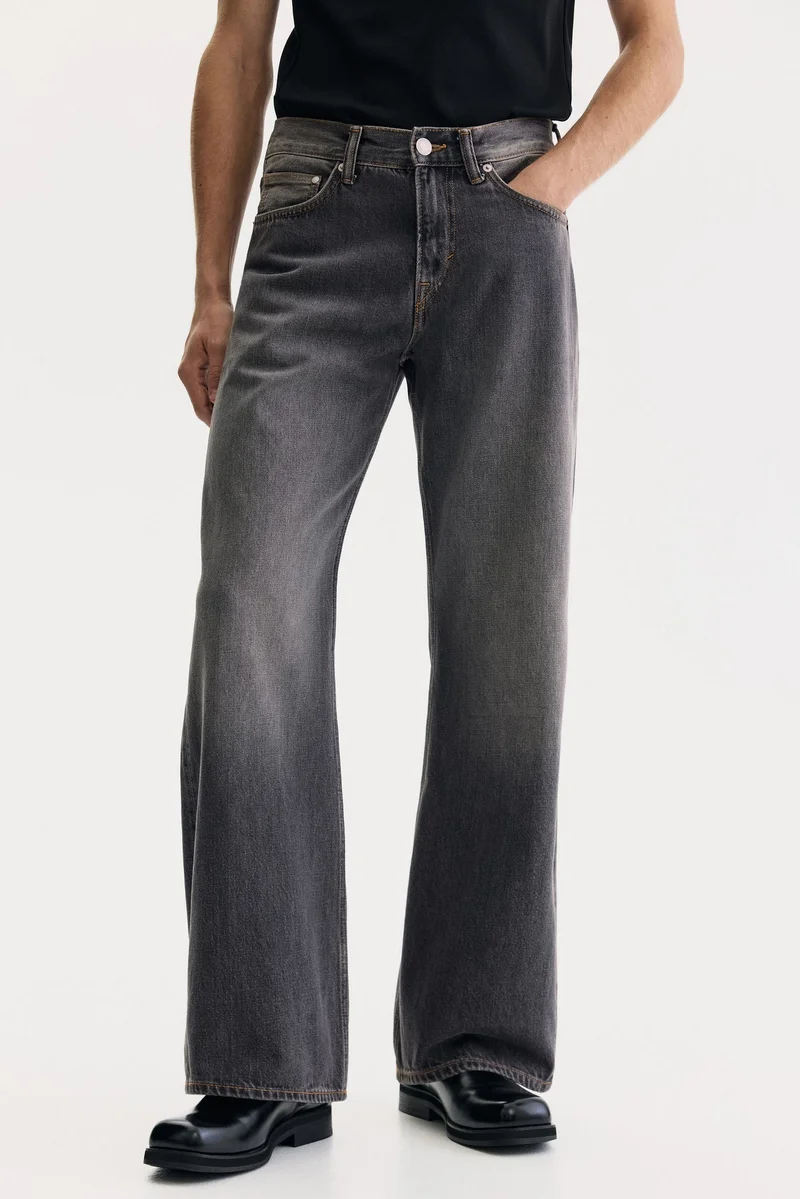 H&M Relaxed Bootcut Jeans