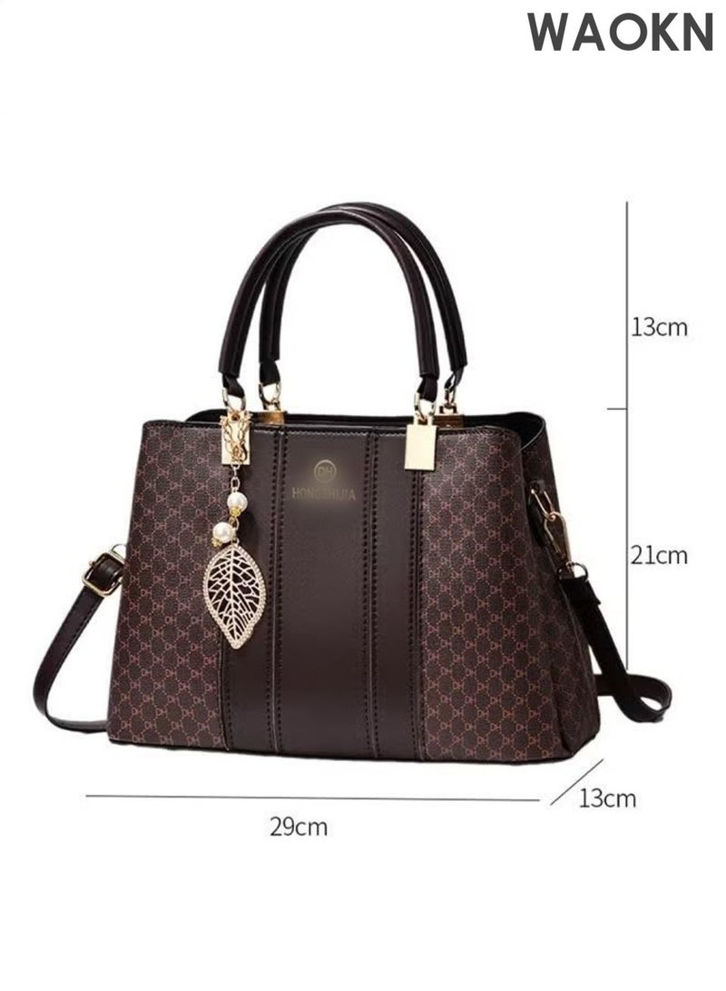 دبليو أيه أو كي أن حقيبة يد نسائية أنيقة بمقبض علوي وقلادة رائعة، حقيبة كتف كبيرة الحجم بحزام قابل للتعديل وإبزيم مغناطيسي، حقيبة كروس أنيقة وعصرية للسيدات، مثالية للمواعدة والتسوق والاستخدام اليومي، لون بني. - Image 3