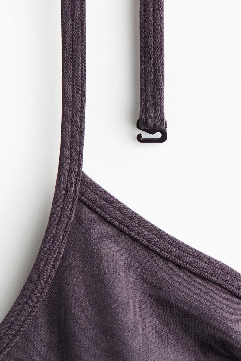 H&M  Medium Support Sports bra with SoftMove™ for Women | Best Price UAE