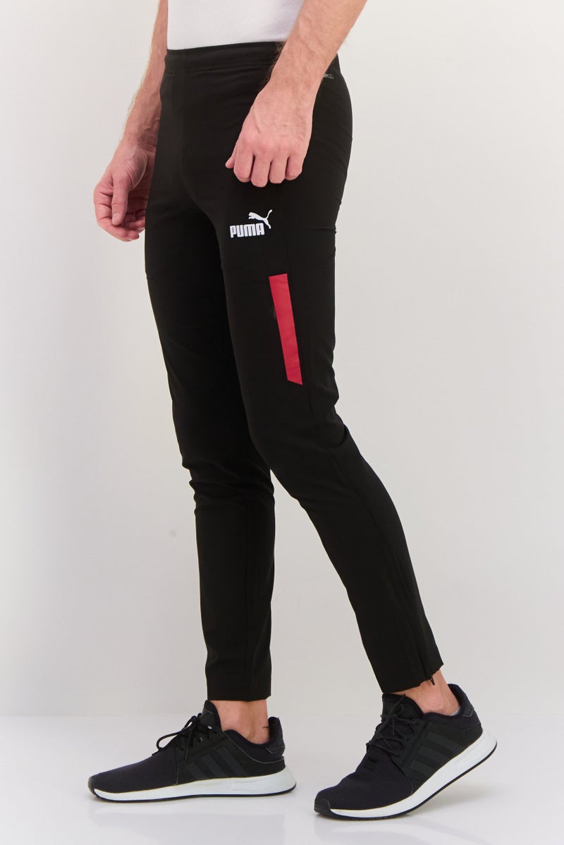 PUMA شورتات خارجية للرجال بقصة ضيقة بشعار العلامة التجارية، أسود - Image 3