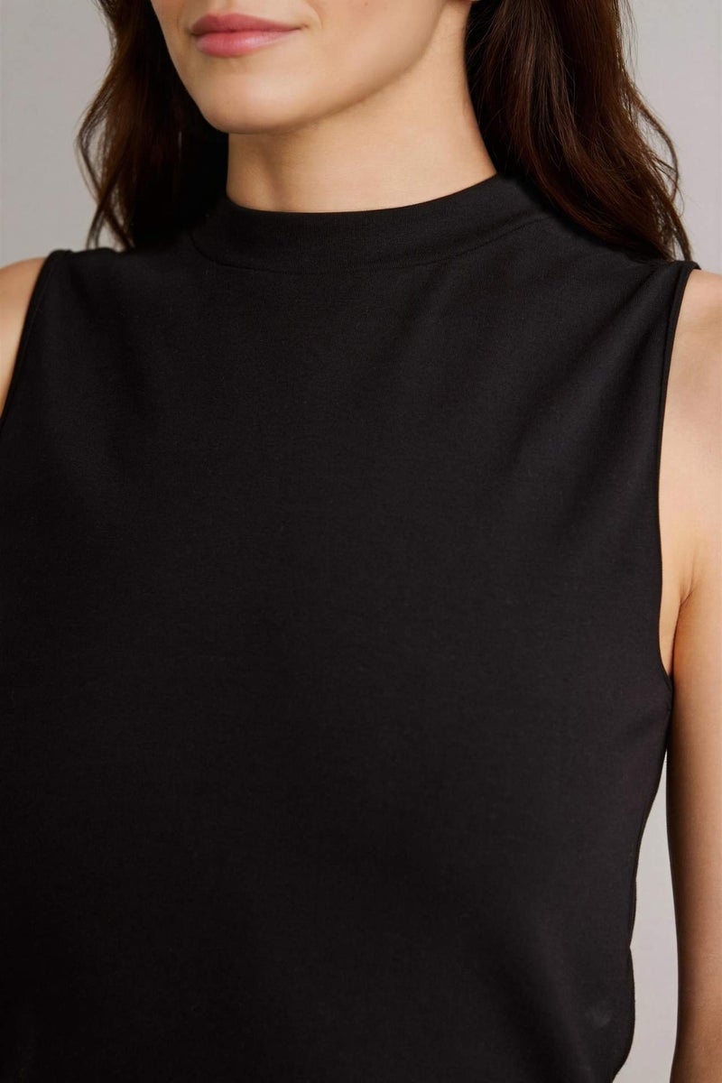 DeFacto Slim Fit Half Turtleneck Sleeveless Tank Top - Image 4