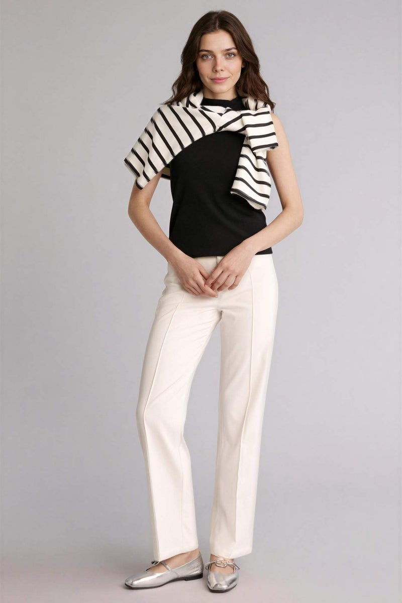 DeFacto Slim Fit Half Turtleneck Sleeveless Tank Top - Image 2