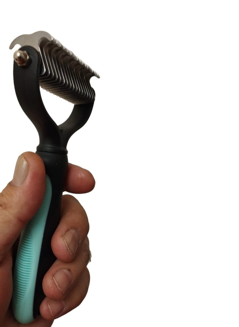 A combing brush with a metal blade to remove knots and tangles from pet hair, completely safe - Image 3