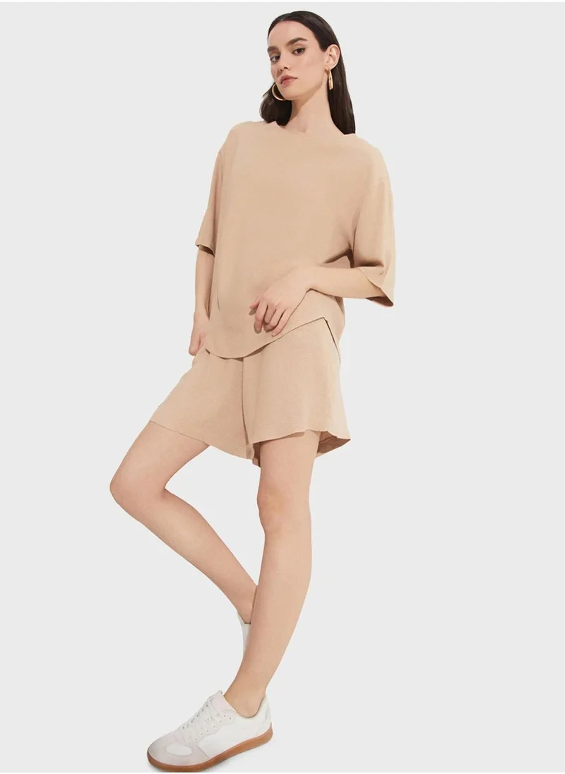 JUNE Crew Neck T-Shirt & Shorts Set
