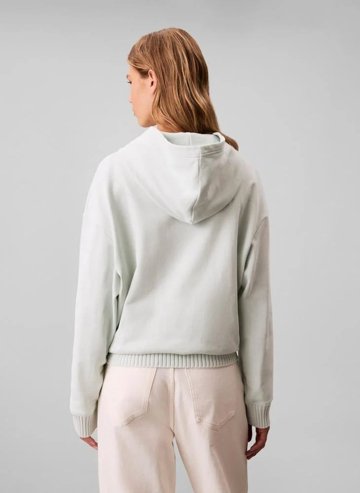 كالفن كلاين جينز هودي بشعار