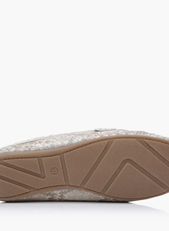 Paprika Women Snake Texture Slip-On Loafers