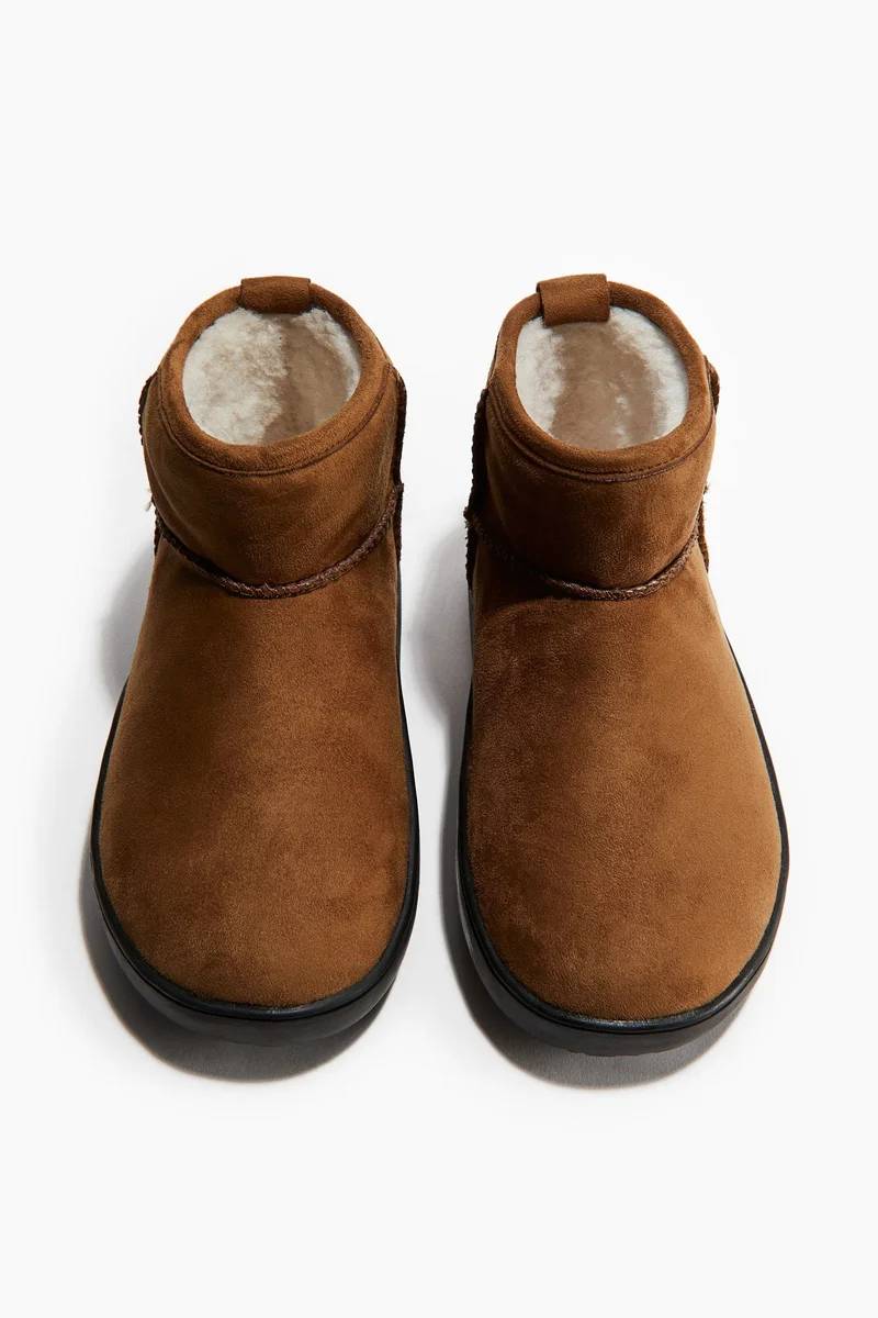 اتش اند ام بوت مبطن يمنح الدفء