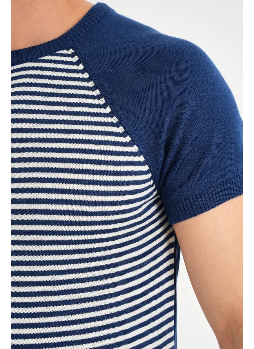 الكسندر جاردي Striped Knit T-Shirt (AG5049)