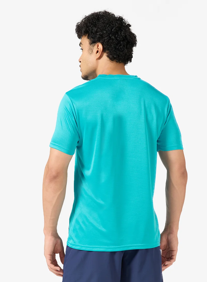 فورورد ملابس رياضية