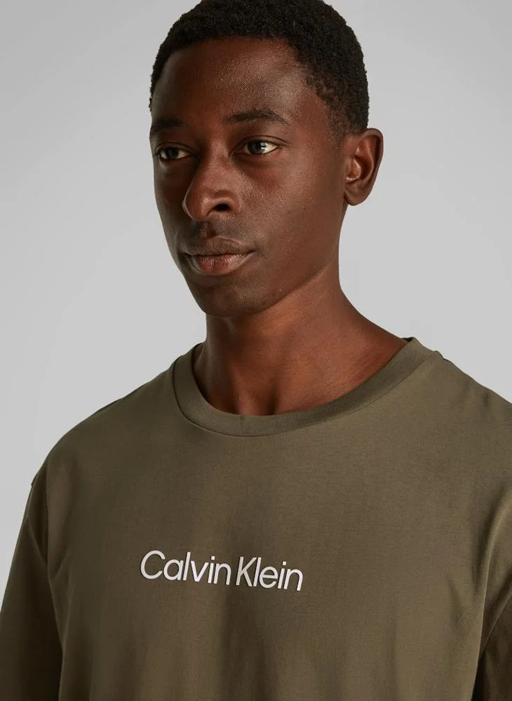 كالفن كلاين Logo Print Crew Neck T-Shirt