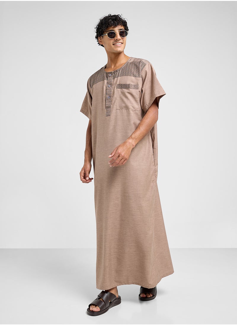 Robert Wood Elegant Thobe  - Image 4