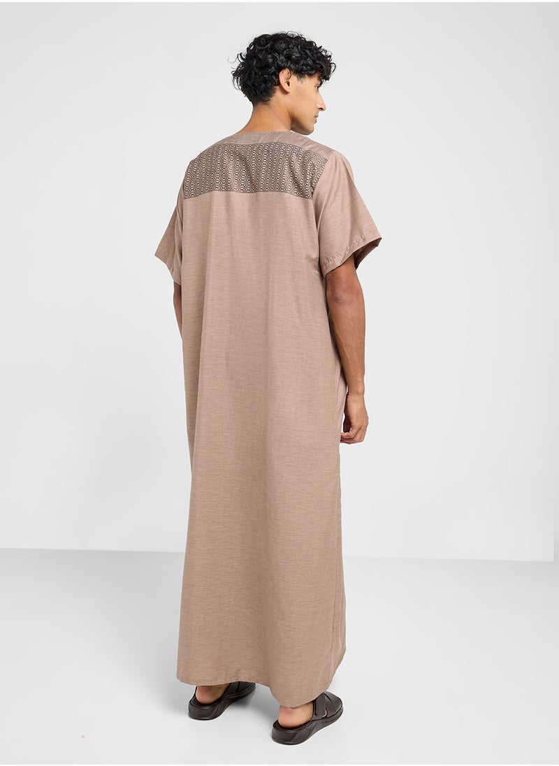 Robert Wood Elegant Thobe  - Image 2