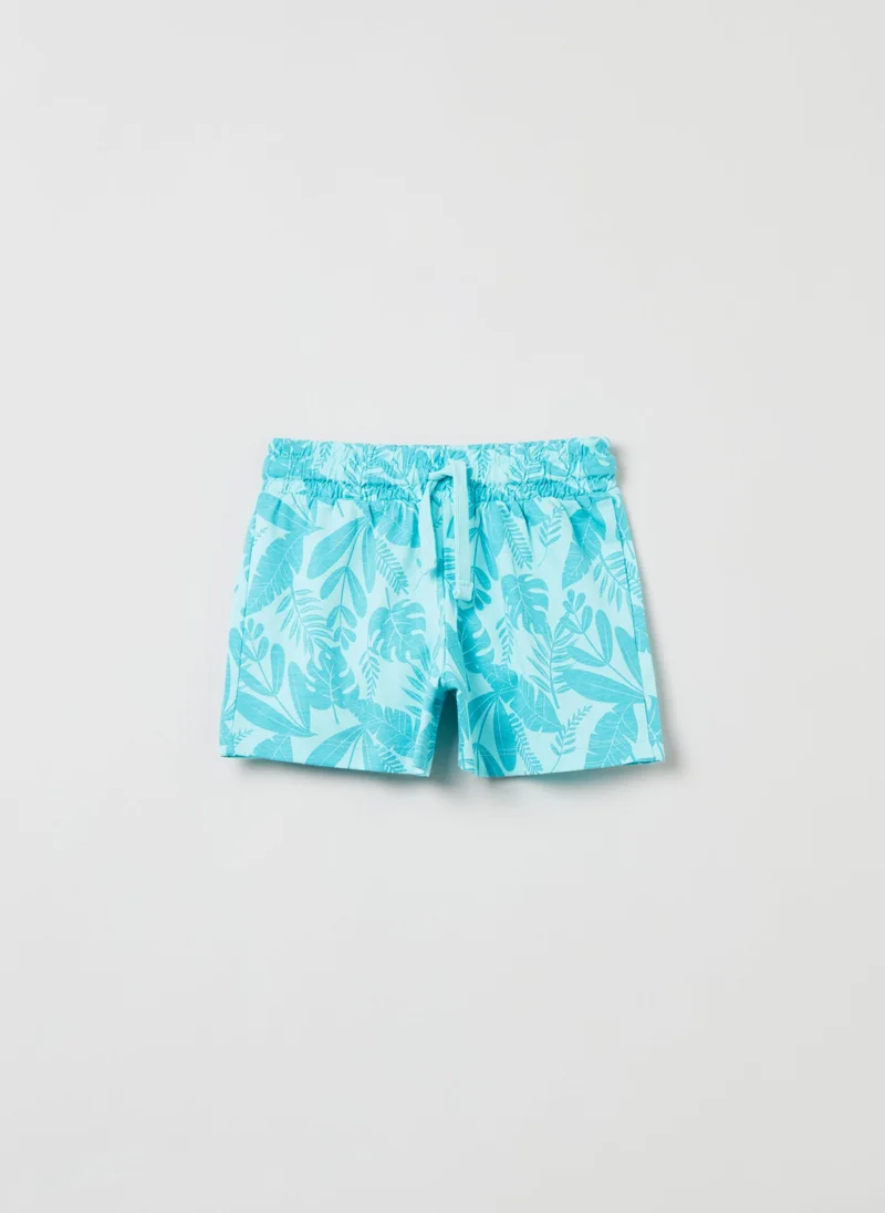 او في اس Shorts With All-Over Tropical Leaves Print