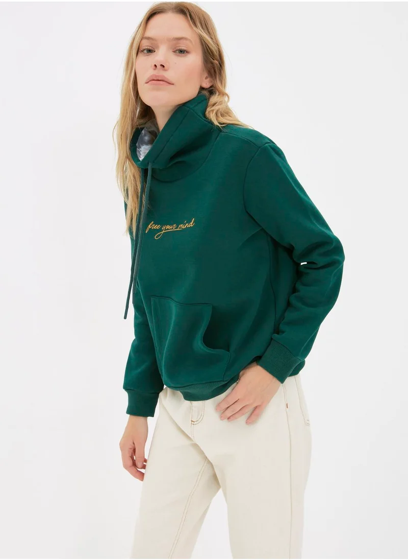 trendyol Graphic Knitted Sweatshirt