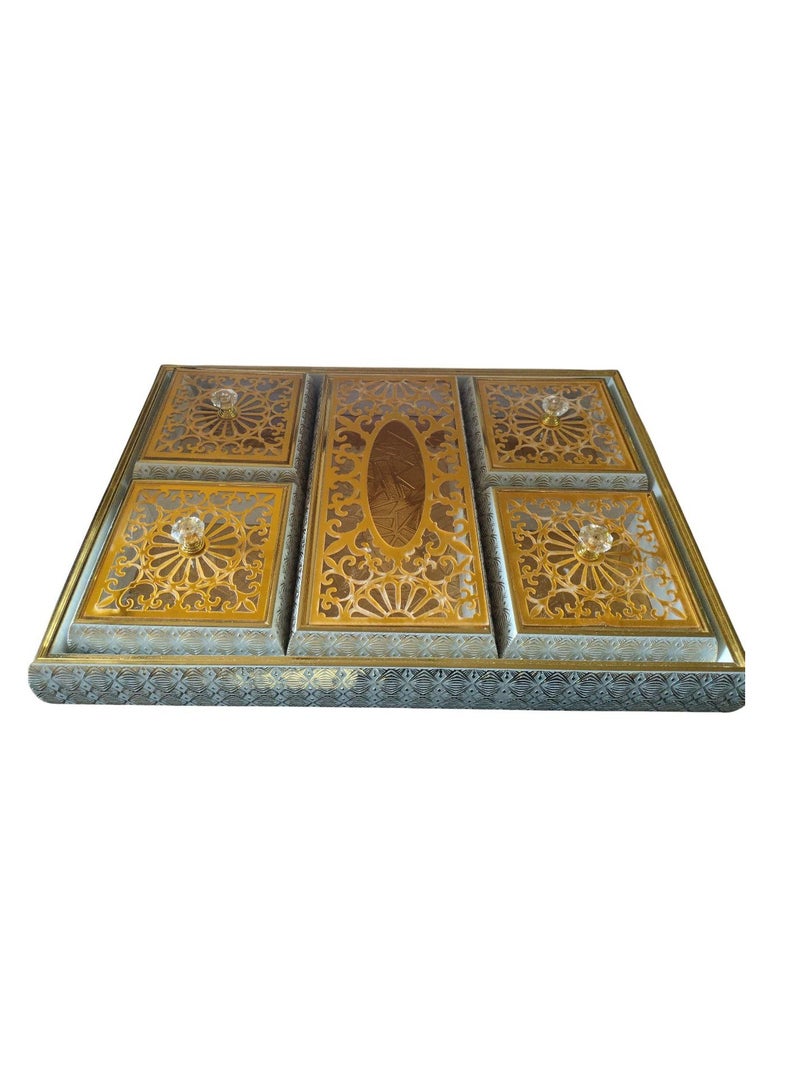 سبيس شوب طقم صواني فواكه مجففة خشبية من 4 قطع مع علبة مناديل - Image 1