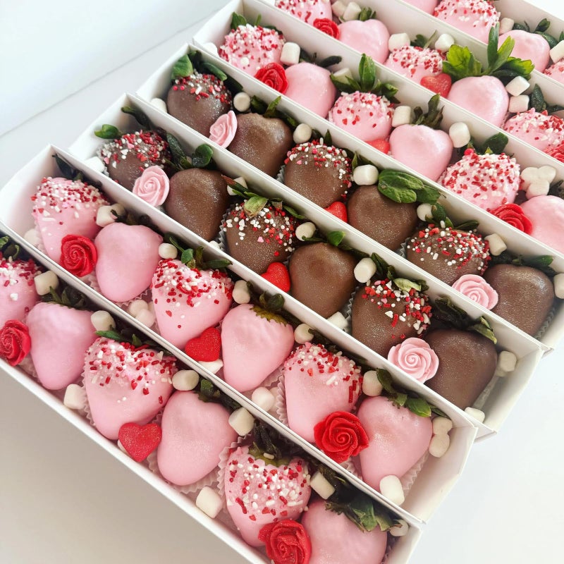 XINHPKGG 20 Pcs Chocolate Covered Strawberries Boxes 12x2x2 Inch Bakery Boxes with Full Clear Window Drawer Macaron Box Cookie Box - Image 3
