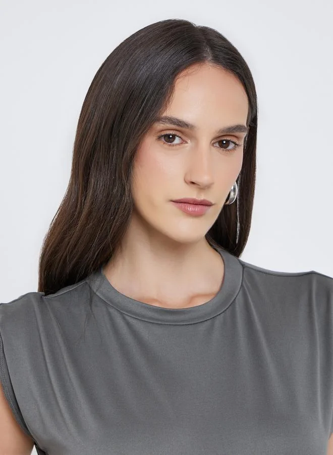 Styli Styli Solid Round Neck Sleeveless Plain Bodysuit