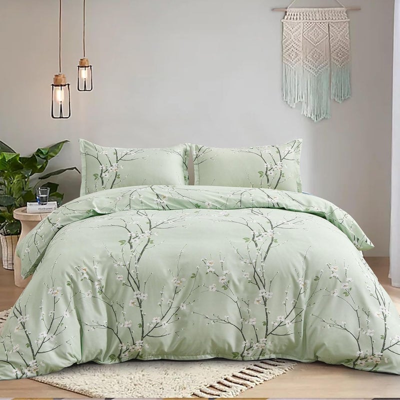WONGS BEDDING مجموعة أغطية لحاف خضراء بنمط زهور وتوت، مصنوعة من القطن الدقيق الناعم، 2 وسادة، إغلاق بسحاب، مقاس كينج (220x230 سم) - Image 1