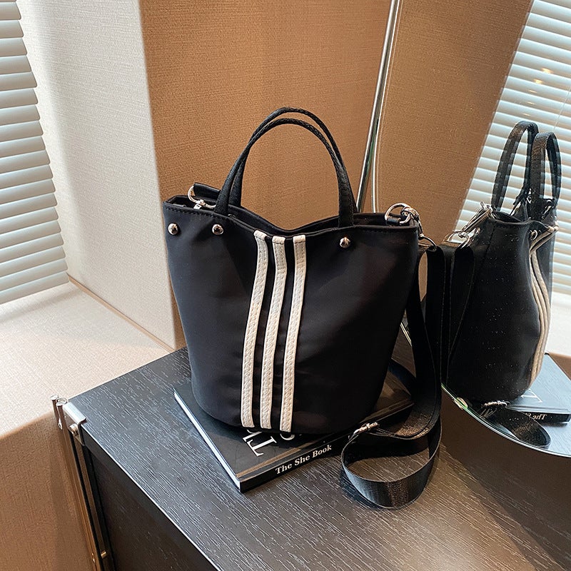 Spring And Canvas Portable Bucket Bag Simple Textured All-Match Commuter Bag Striped Design Casual Crossbody Bag - Image 5