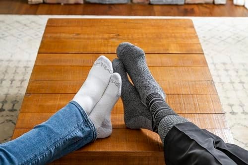 Dr. Scholl's Men's Advanced Relief Blister Guard Crew Socks, Black, One Size US - Image 4