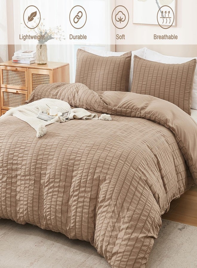 AveLom Seersucker Duvet Cover Set Queen Size (90 x 90 inches), 3 Pieces (1 Duvet Cover, 2 Pillow Cases), Taupe Ultra Soft Washed Microfiber, Textured Duvet Cover with Zipper Closure, Corner Ties - Image 2