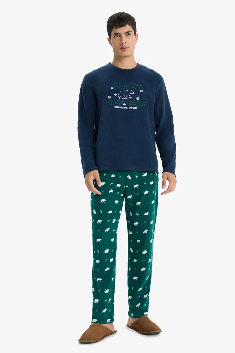 ديفاكتو Regular Fit Fleece Printed Top Bottom 2 Piece Pajama Set
