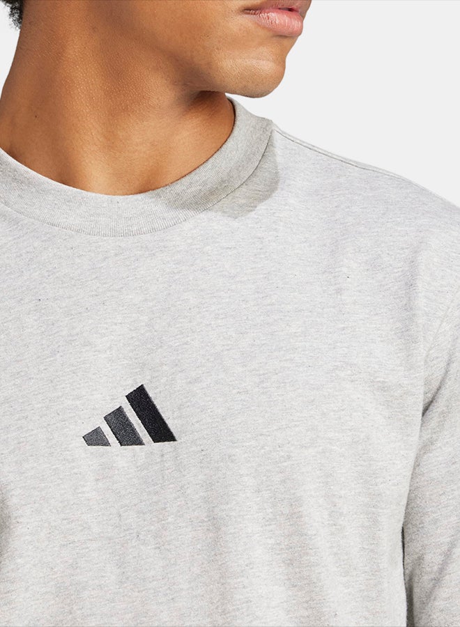 Adidas Essentials Small Logo Single Jersey T-Shirt - Image 4