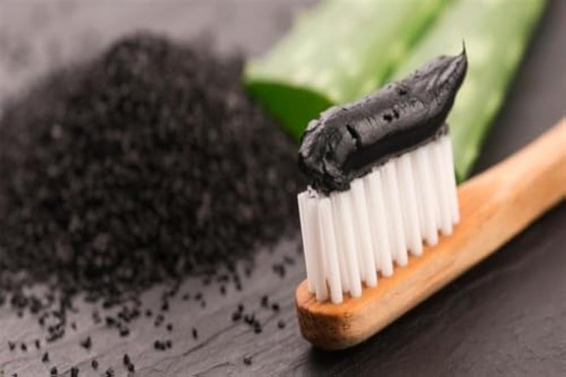 Whitening Toothpaste Herbal Activated Charcoal - 140ml - Image 3