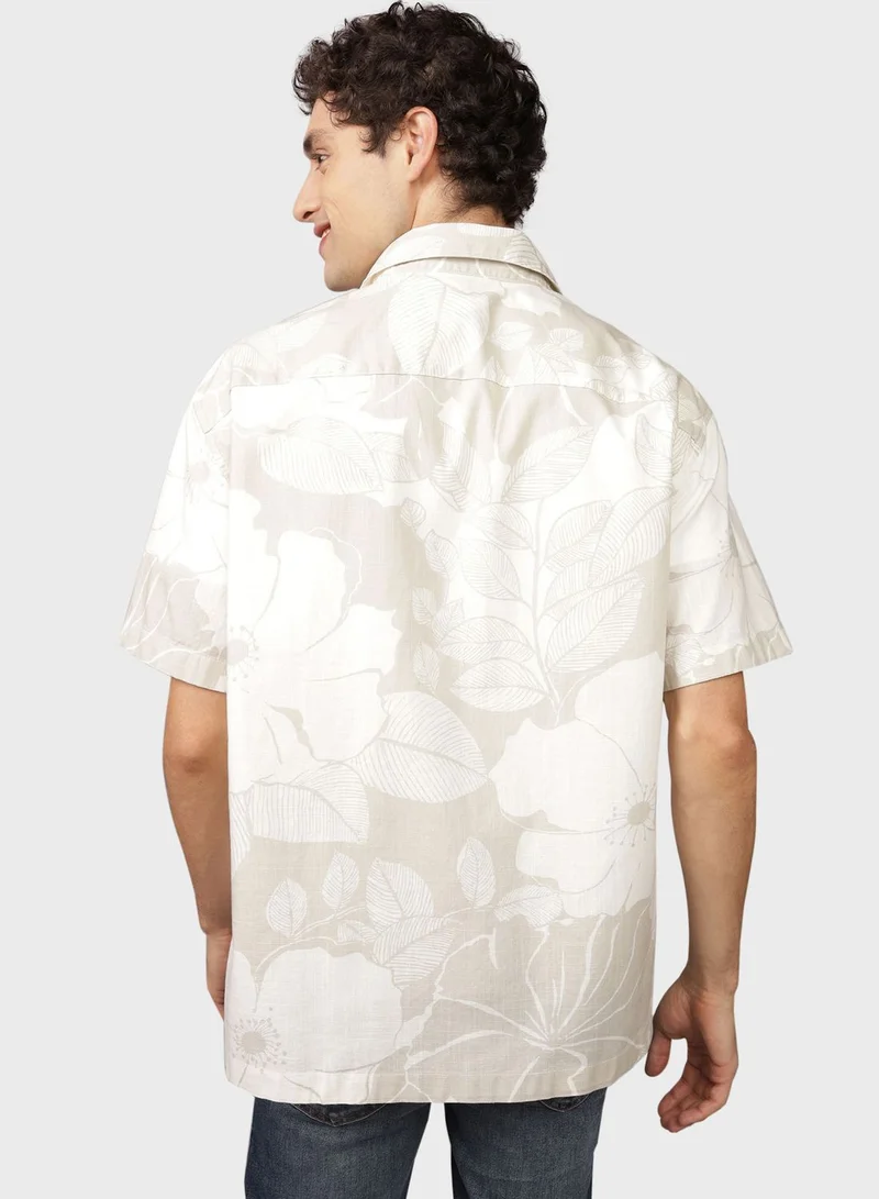 American Eagle Floral Print Button Up Regular Fit Poolside Shirt