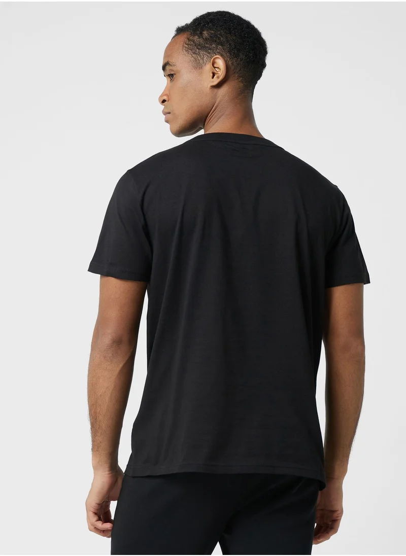 CALVIN KLEIN Logo Crew Neck T-Shirt